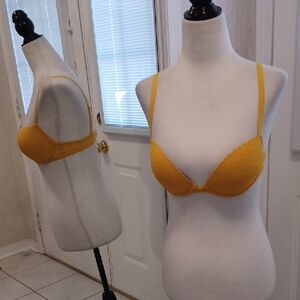 Free Add-on Yellow Push-up Plunge Bra - Size 32C
